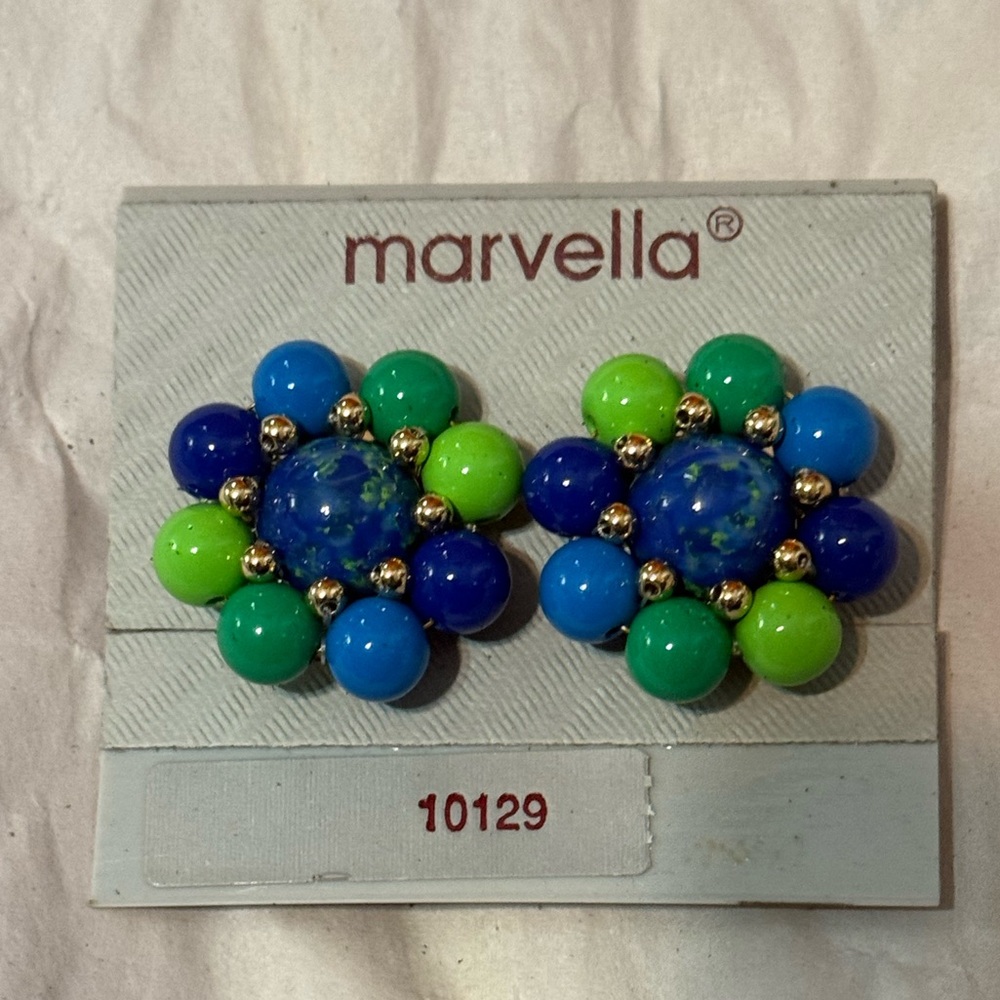 Vintage Marvella Vibrant Clip On Earrings